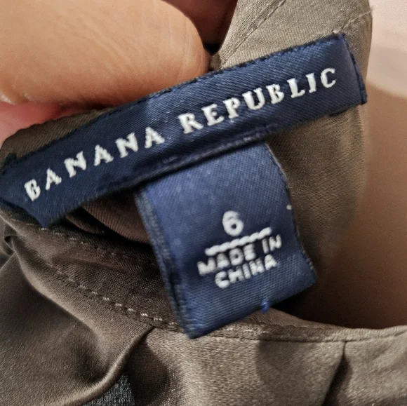 Banana Republic Elegant Olive Green Off-Shoulder Dress - Picture 9 of 10